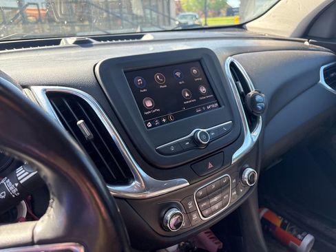 Used 2020 Chevrolet Equinox LT FWD image 8