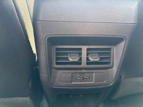 New 2026 GMC Canyon Elevation w/ Convenience Package image 11