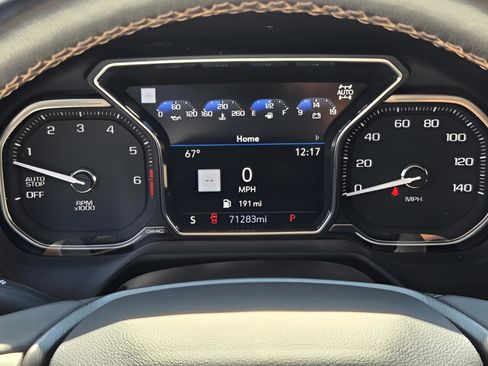 Used 2021 GMC Yukon XL AT4 w/ Rear Media and Nav Package image 23