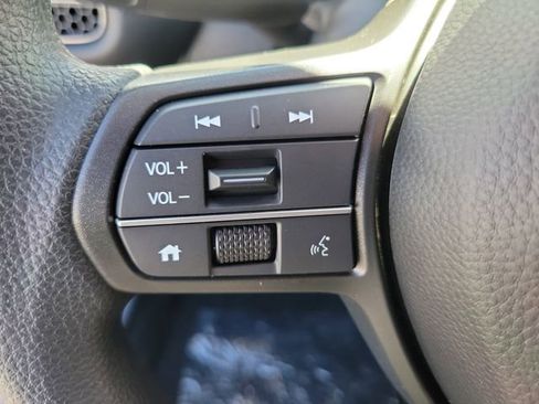 New 2026 Honda HR-V LX image 20
