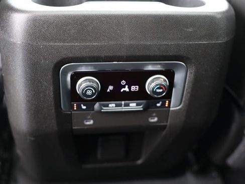 Used 2021 Chevrolet Tahoe Premier w/ Premium Package AWD/4WD image 42