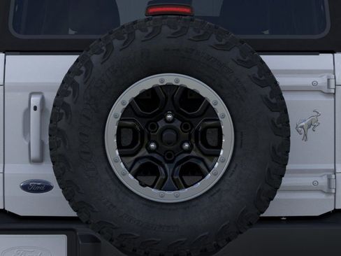 New 2025 Ford Bronco Outer Banks w/ Sasquatch Package AWD/4WD image 24