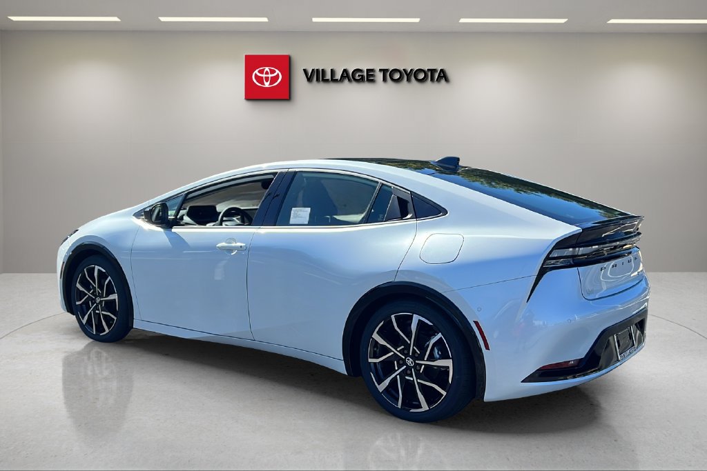 New 2027 Toyota Prius Plug-In Hybrid w/ Limited Premium Package FWD image 3