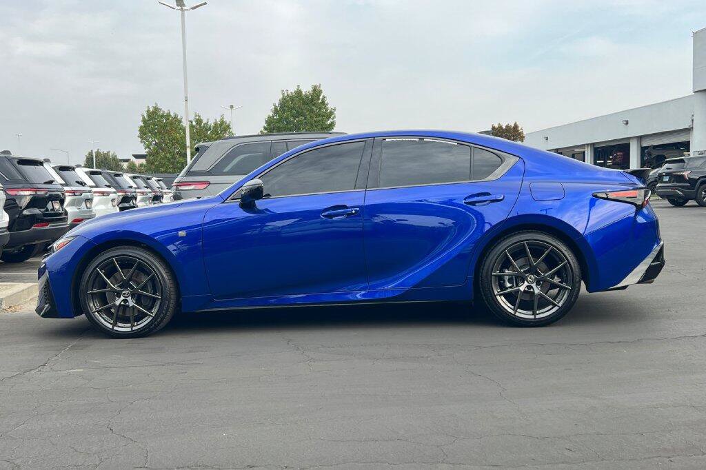 Used 2026 Lexus IS 350 F Sport RWD image 7