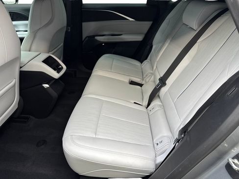 Used 2024 Cadillac Lyriq Luxury RWD image 32