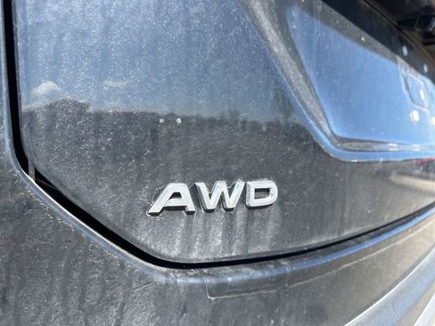 Certified 2025 Honda Pilot EX-L image 4