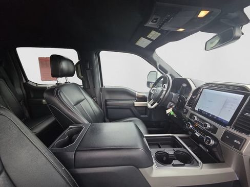 Used 2022 Ford F250 Lariat w/ Lariat Value Package AWD/4WD image 25