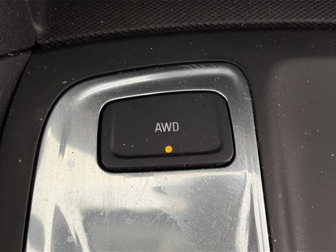 Certified 2024 Chevrolet Equinox LS w/ LS Convenience Package image 23