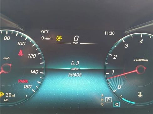 Used 2022 Mercedes-Benz GLC 300 4MATIC w/ Premium Package Lite image 13