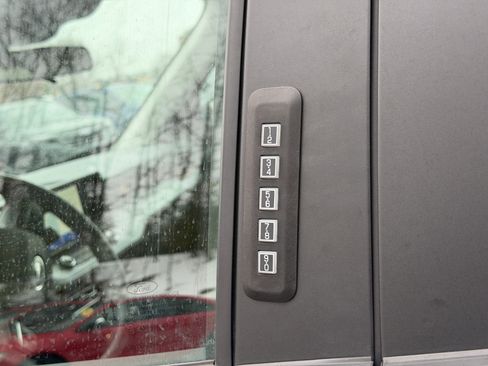 Used 2023 Ford Maverick Lariat w/ Lariat Luxury Package image 19