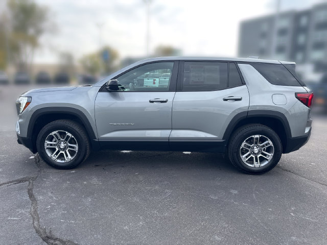 Used 2025 GMC Terrain Elevation AWD/4WD image 2