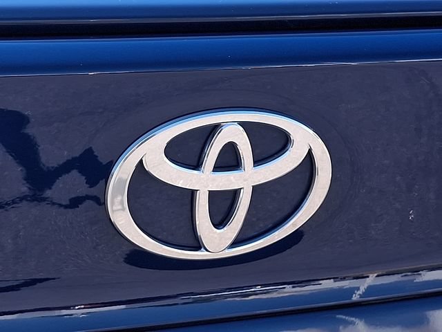Used 2026 Toyota Camry SE FWD image 30