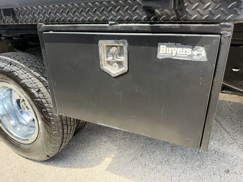 Used 2022 RAM 3500 Tradesman w/ Chrome Appearance Group AWD/4WD image 53