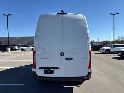 New 2025 Mercedes-Benz Sprinter 2500 image 6