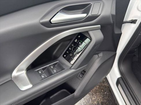 Certified 2025 Audi Q5 Premium Plus w/ Premium Plus AWD/4WD image 18