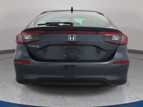 Used 2024 Honda Civic EX-L image 6