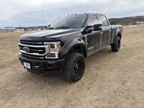 Used 2021 Ford F350 Platinum image 6