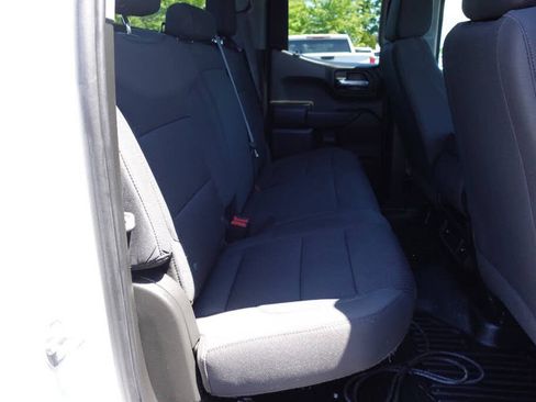 Used 2022 Chevrolet Silverado 1500 W/T w/ WT Value Package AWD/4WD image 23