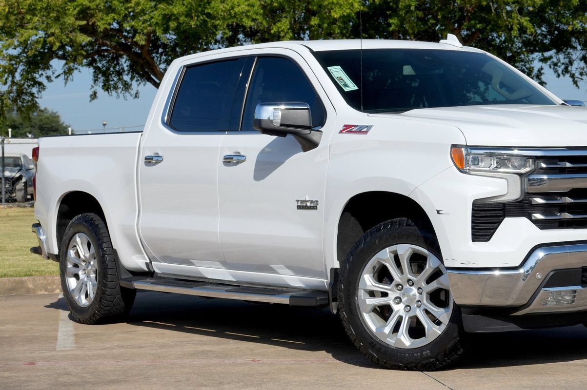 Used 2022 Chevrolet Silverado 1500 LTZ AWD/4WD image 18