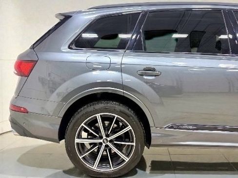 Used 2021 Audi SQ7 Premium Plus image 17