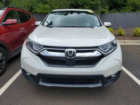 Used 2017 Honda CR-V EX image 2