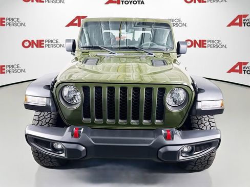 Used 2023 Jeep Gladiator Rubicon w/ Trailer Tow Package AWD/4WD image 2