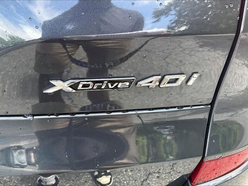 Used 2019 BMW X5 xDrive40i w/ M Sport Package AWD/4WD image 9