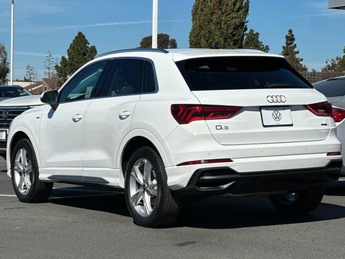 Used 2023 Audi Q3 2.0T Premium w/ Convenience Package image 6