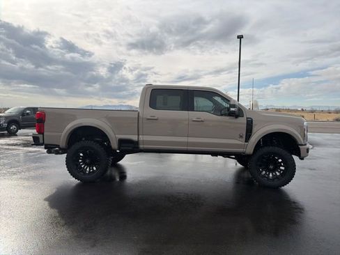 New 2026 Ford F250 Lariat w/ Black Appearance Package AWD/4WD image 34