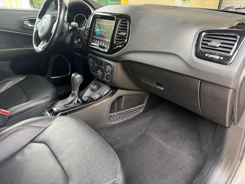 Used 2021 Jeep Compass Limited AWD/4WD image 26