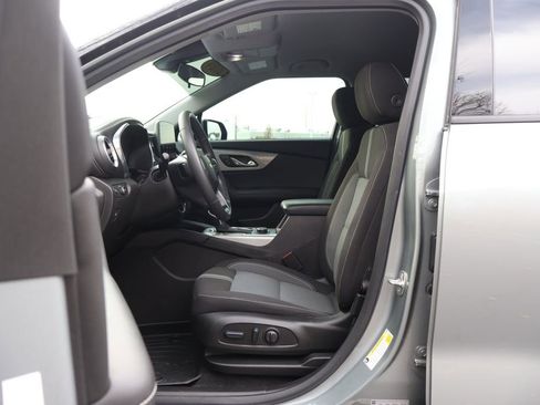 Certified 2024 Chevrolet Blazer LT image 32