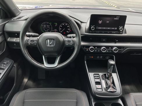 Certified 2025 Honda CR-V Sport image 10