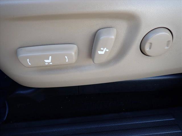 Used 2016 Toyota 4Runner Limited AWD/4WD image 12