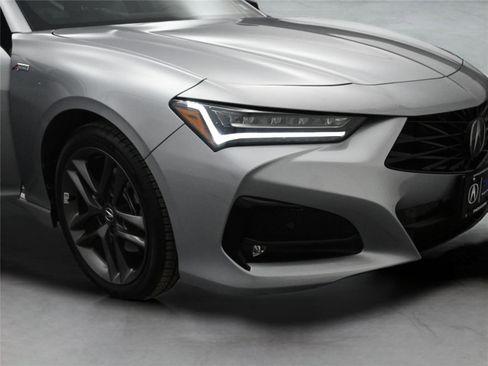 Certified 2025 Acura TLX w/A-Spec Package image 21