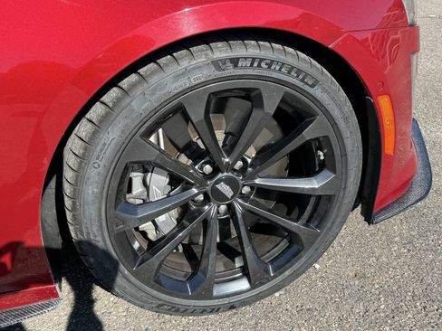 Used 2017 Cadillac CTS V RWD image 14