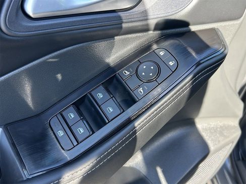 New 2026 Nissan Rogue SV image 31