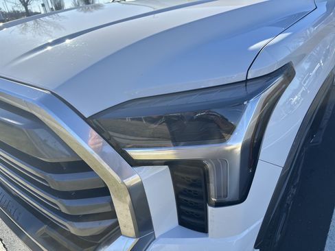 Used 2023 Toyota Tundra Limited image 10