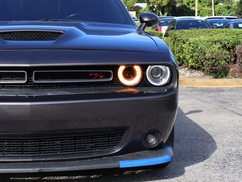 Used 2021 Dodge Challenger R/T image 11