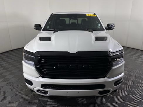 Used 2024 RAM 1500 Laramie AWD/4WD image 13
