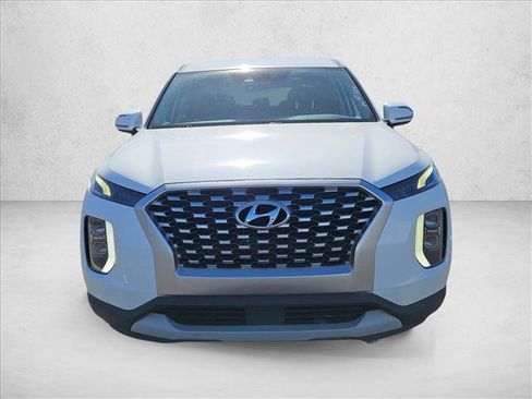 Used 2022 Hyundai Palisade SE image 2