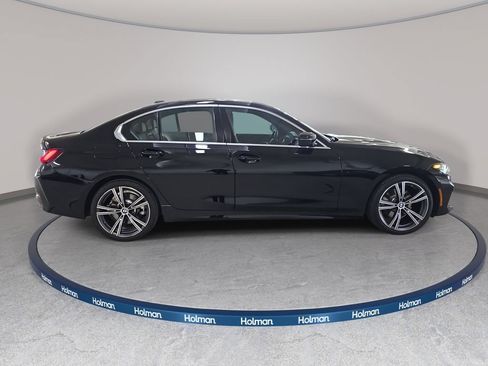 Certified 2024 BMW 330i Sedan w/ Convenience Package RWD image 4