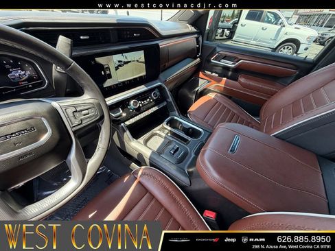 Used 2024 GMC Sierra 2500 Denali Ultimate w/ Max Trailering Package AWD/4WD image 23