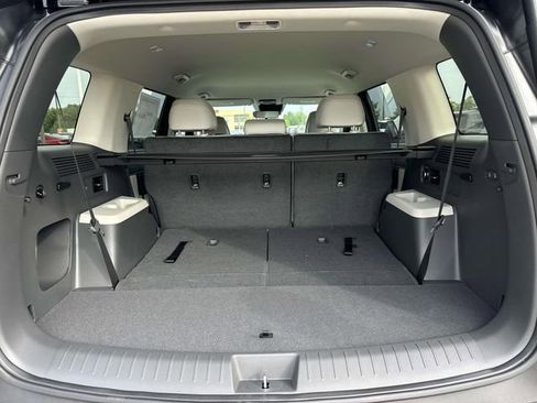 New 2026 Hyundai Santa Fe SEL FWD image 12