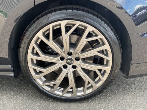 New 2026 Audi A8 L 3.0T AWD/4WD image 25