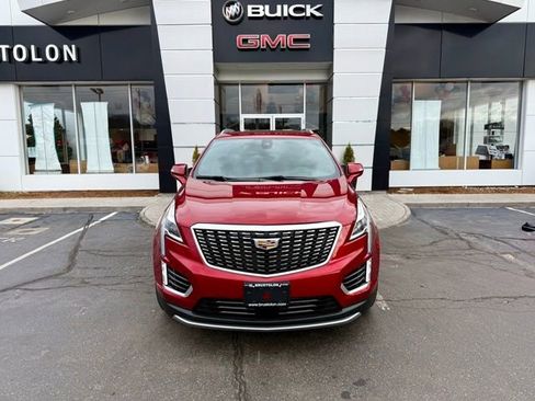 Used 2021 Cadillac XT5 Premium Luxury image 6