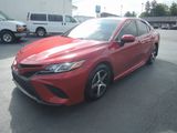 Used 2019 Toyota Camry SE image 3