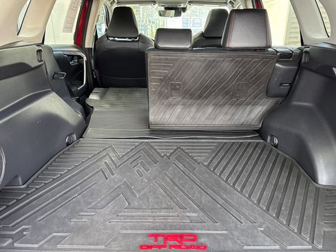 Used 2021 Toyota RAV4 TRD Off-Road image 15