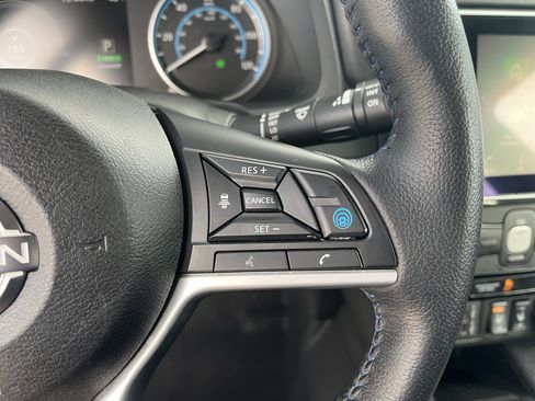 Certified 2024 Nissan Leaf SV Plus image 19