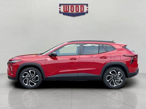 New 2026 Chevrolet Trax RS w/ Driver Confidence Package FWD image 4