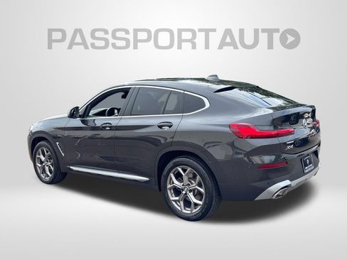 Used 2023 BMW X4 xDrive30i w/ Premium Package AWD/4WD image 3